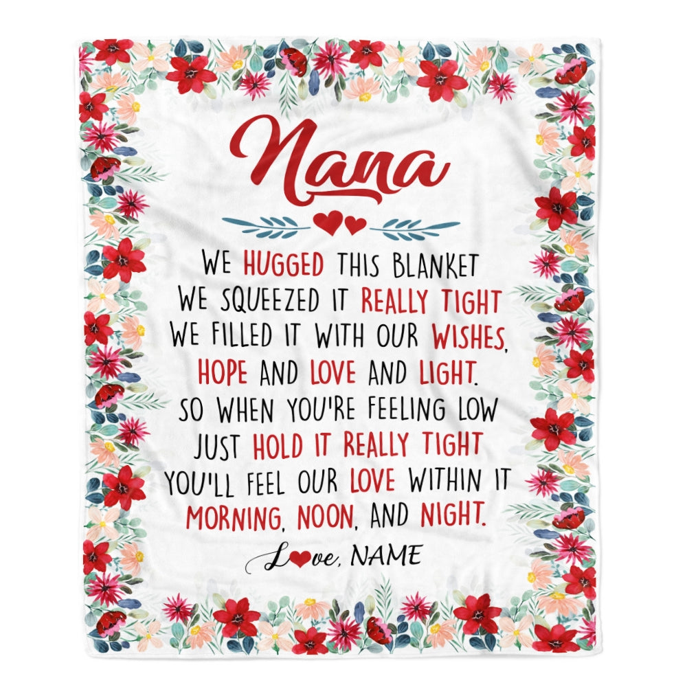 Personalized Mom/Nana/Auntie Flower Blanket We Hugged