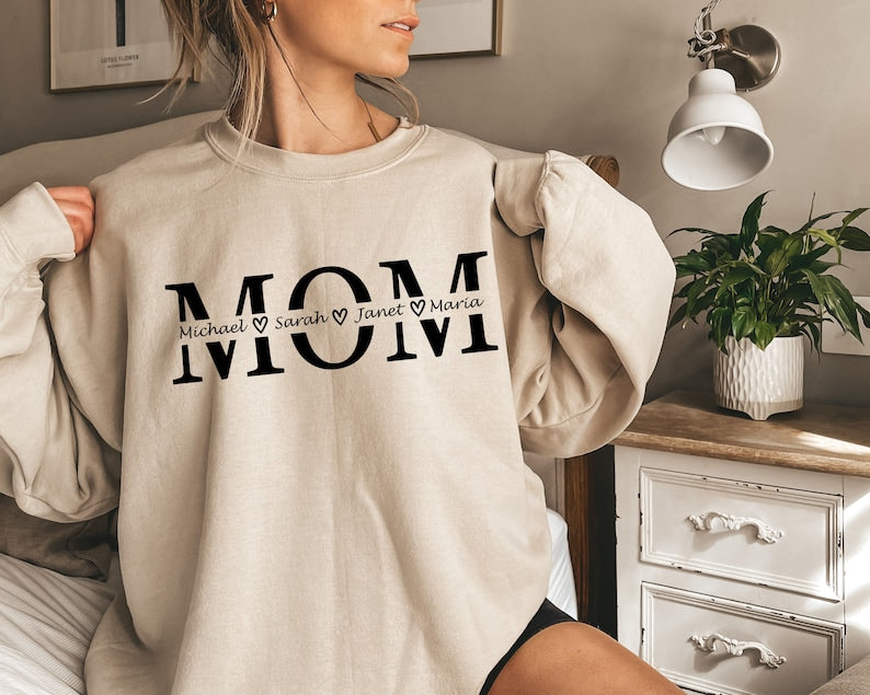 Personalized Mom Unisex Sweatshirt With Names