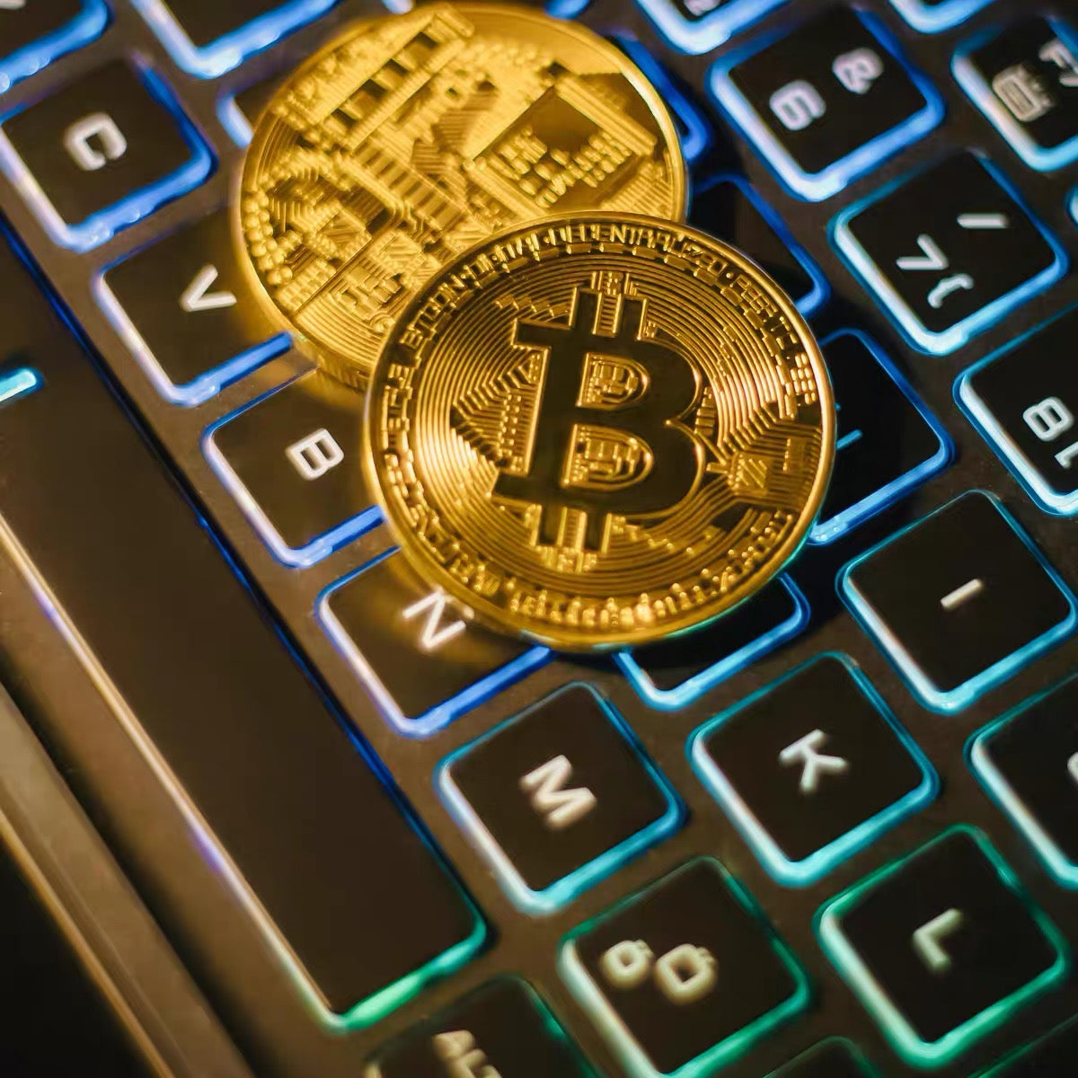 Bitcoin Commemorative Coin - A Solid Token of a Digital Age