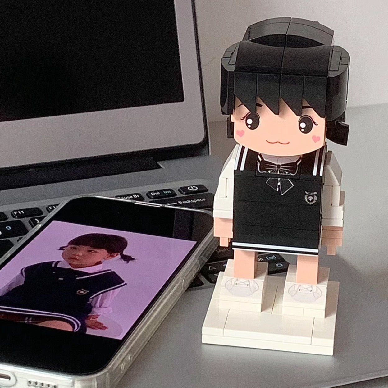 Mother's Day Brick Figure, Customizable, Full Body, 1 Person Custom Brick Figure